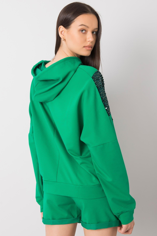 Zaļš komplekts ar Phylicia aplikāciju Zaļš komplekts ar Phylicia aplikāciju