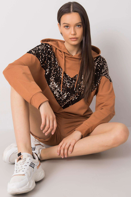 Kamieļu komplekts ar Phylicia aplikāciju