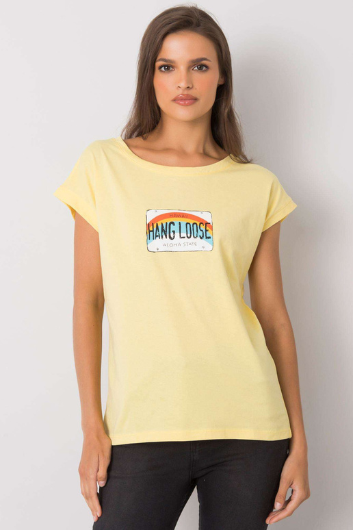 Gaiši dzeltens t-krekls ar Aloha apdruku Gaiši dzeltens t-krekls ar Aloha apdruku