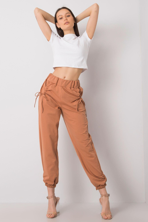 Kamieļu treniņbikses Zelena