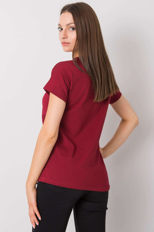 Bordo krāsas t-krekls ar uzrakstu Emille