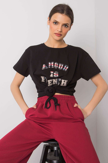 Melns t-krekls ar Elani...