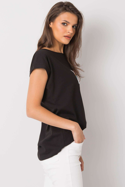 Melns T-krekls ar Aloha apdruku Melns T-krekls ar Aloha apdruku