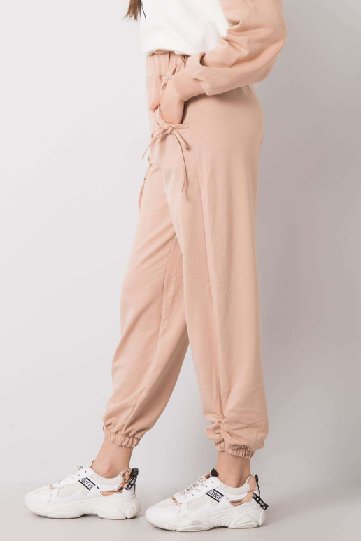 Bēšas treniņbikses Zelena Bēšas treniņbikses Zelena