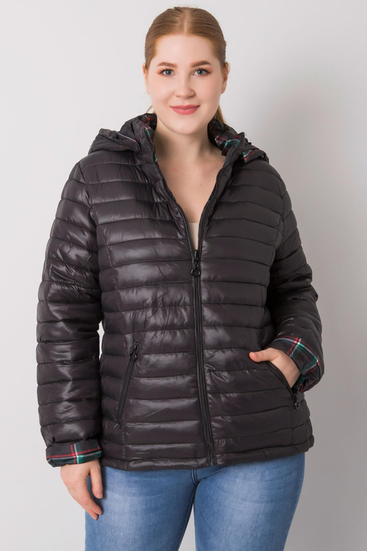 Melna lielizmēra Irfane grozāma jaka