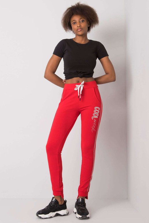 Sarkanas treniņbikses ar Abia...