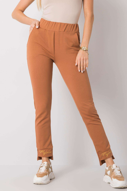 Gaiši brūnas treniņbikses ar Karen... Gaiši brūnas treniņbikses ar Karen...