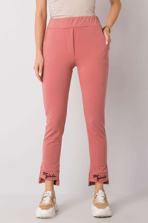 Netīri rozā treniņbikses ar Karen... Netīri rozā treniņbikses ar Karen...