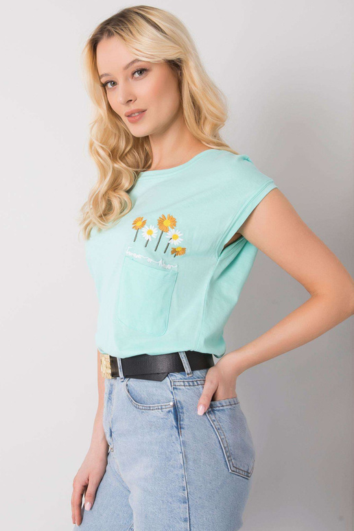 Sāras piparmētru blūze