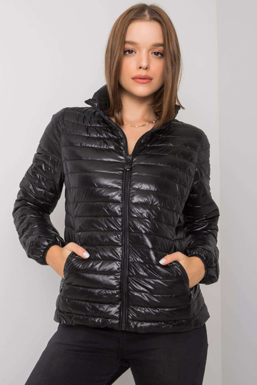 Arina Melna pārejas jaka 2