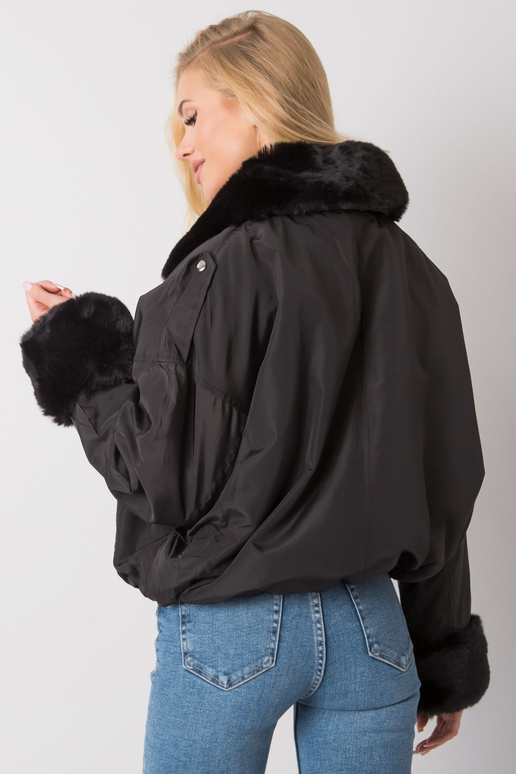 Melna jaka ar kažokādu Zohra