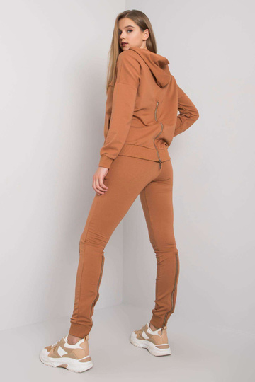 Gaiši brūns sporta kreklu... 2