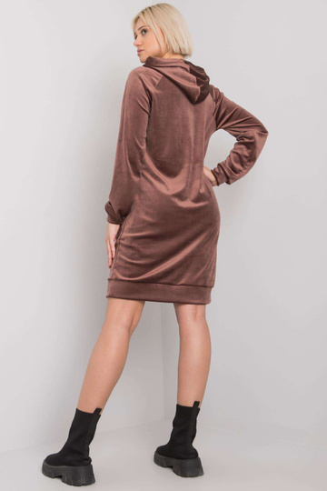 Brūnā velūra kleita ar...