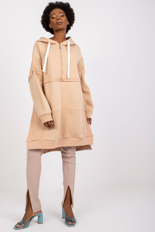 Bēšs garš sporta krekls ar Bostonas... Bēšs garš sporta krekls ar Bostonas...