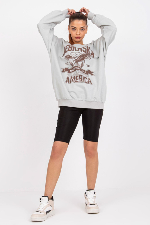 Pelēks liela izmēra sporta krekls... Pelēks liela izmēra sporta krekls...