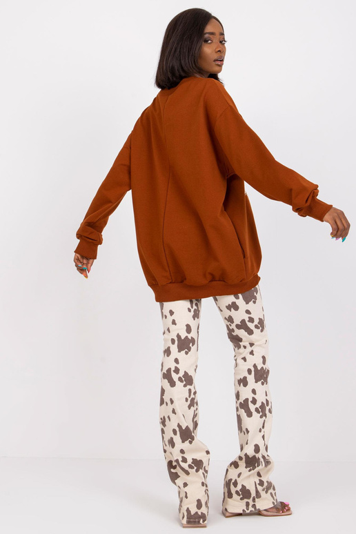 Brūns sporta krekls ar kabatām Patrīcija