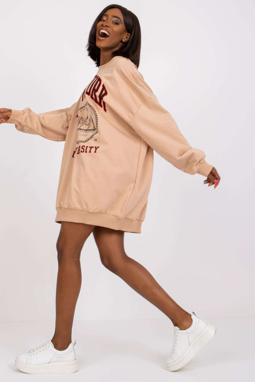 Bēšs liela izmēra sporta krekls Isla Bēšs liela izmēra sporta krekls Isla