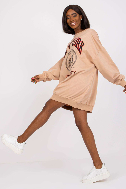 Bēšs liela izmēra sporta krekls Isla Bēšs liela izmēra sporta krekls Isla