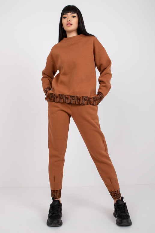 Gaiši brūns sporta tērpa komplekts Oslo