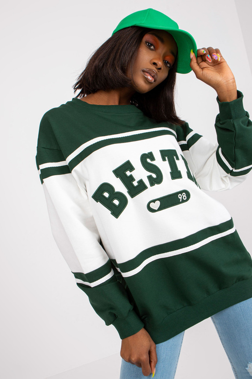 Tumši zaļš un balts brīvs džemperis...