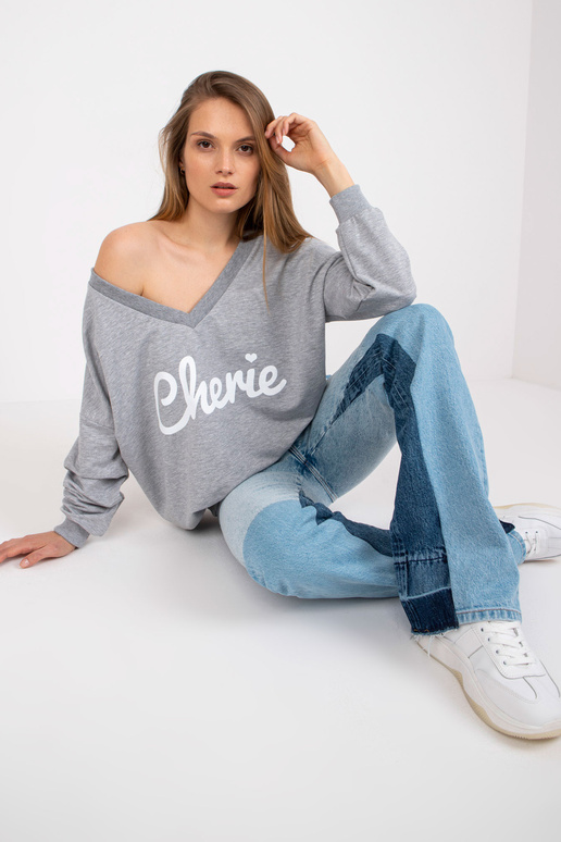 Pelēks un balts oversize džemperis ar...