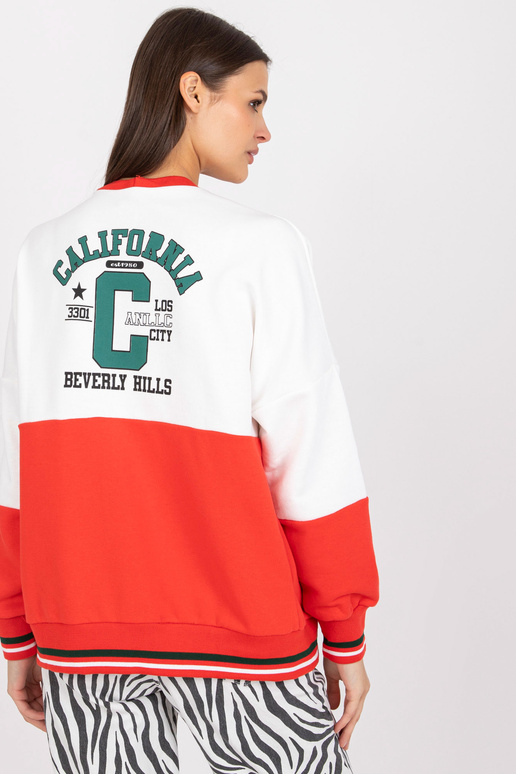 Balts un sarkans sporta krekls ar pogām