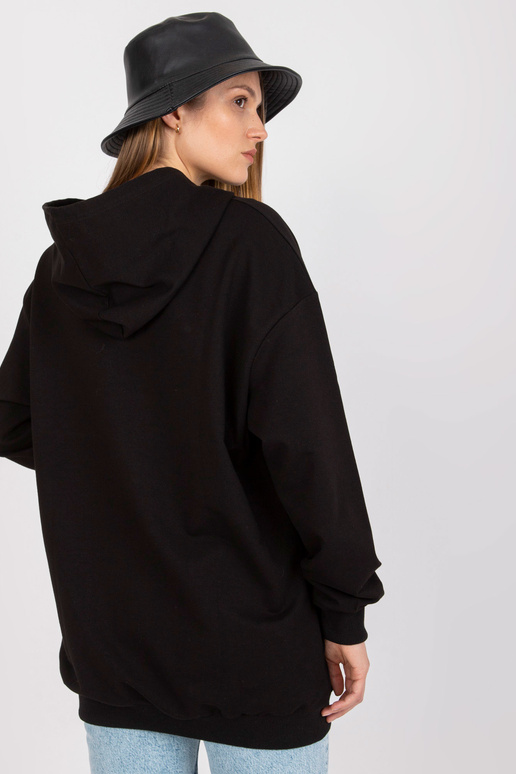 Melns brīvs džemperis ar kapuci un...