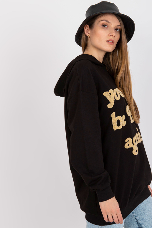 Melns brīvs džemperis ar kapuci un...