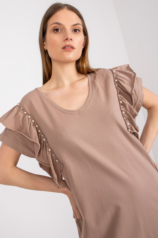 Tumši bēša kleita ar volānu un V...