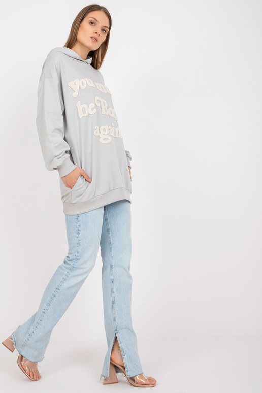 Gaiši pelēks garš džemperis ar kapuci...