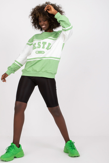 Zaļbalts džemperis ar garām...