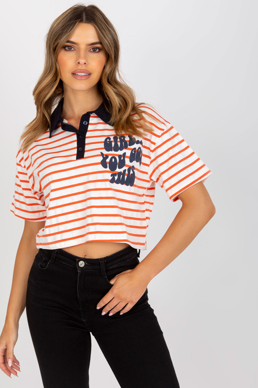 Balts un oranžs īss polo krekls ar... Balts un oranžs īss polo krekls ar...