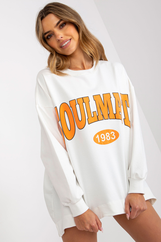 Balts un oranžs asimetrisks oversize... Balts un oranžs asimetrisks oversize...