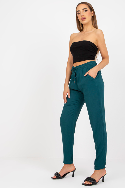 Tumši zaļas viegla vasaras auduma...