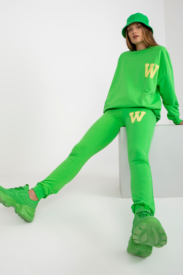 Gaiši zaļš Divdaļīgs...