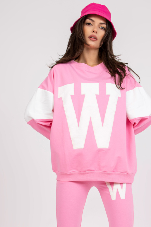 Rozā un baltā kokvilnas sporta tērpa...