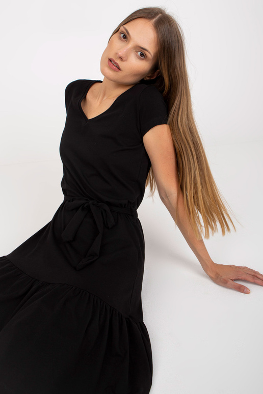 Melna pamata kokvilnas kleita ar...