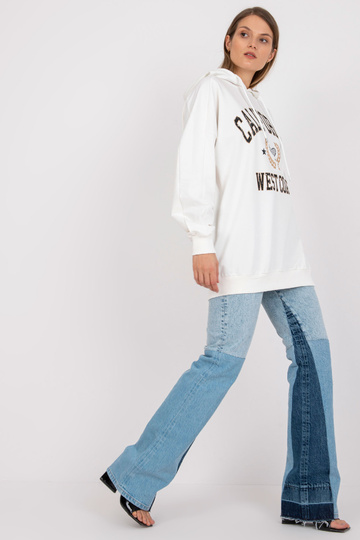 Balts sporta krekls ar...