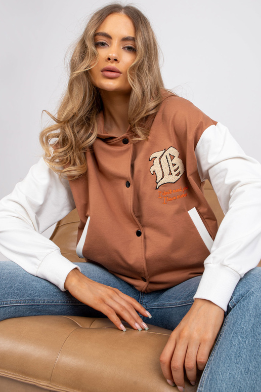 Gaiši brūns beisbola džemperis ar... Gaiši brūns beisbola džemperis ar...