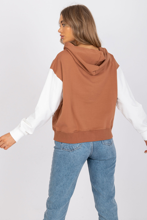 Gaiši brūns beisbola džemperis ar... Gaiši brūns beisbola džemperis ar...