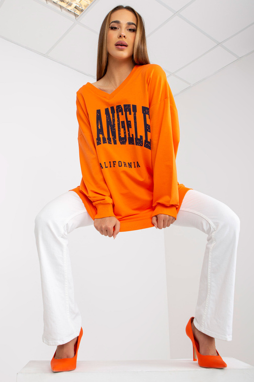 Oranžs-nay džemperis ar viena izmēra... Oranžs-nay džemperis ar viena izmēra...