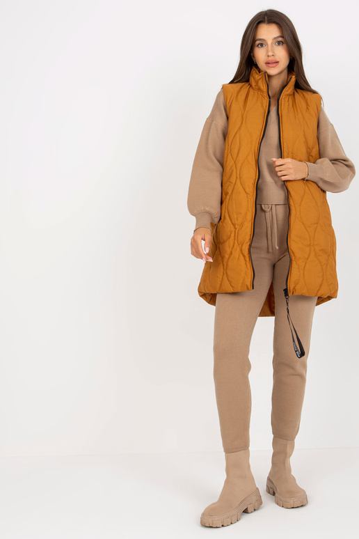 Gaiši brūna stepēta sieviešu veste ar...