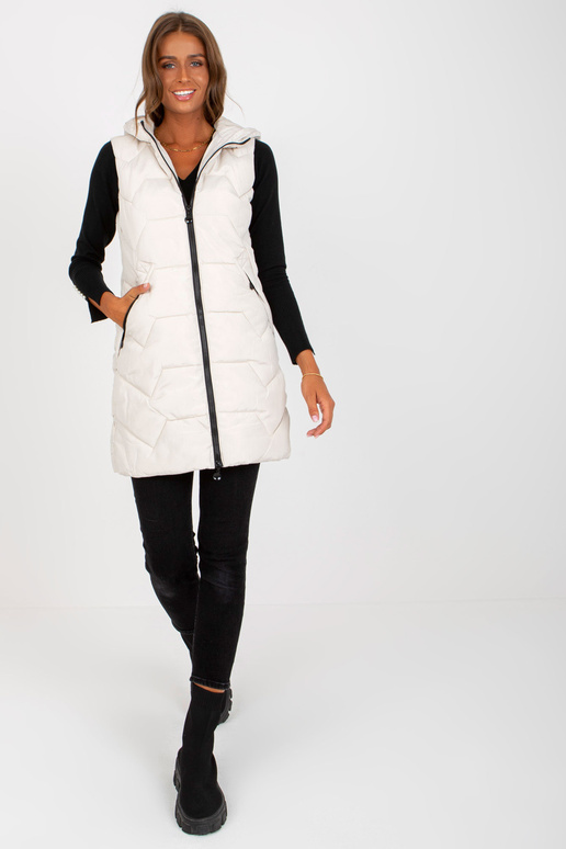 Gaiši bēša gara dūnu veste ar vatējumu