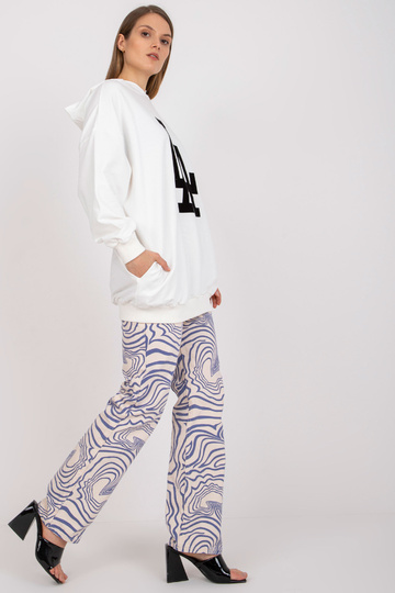 Balts sporta krekls ar... 2