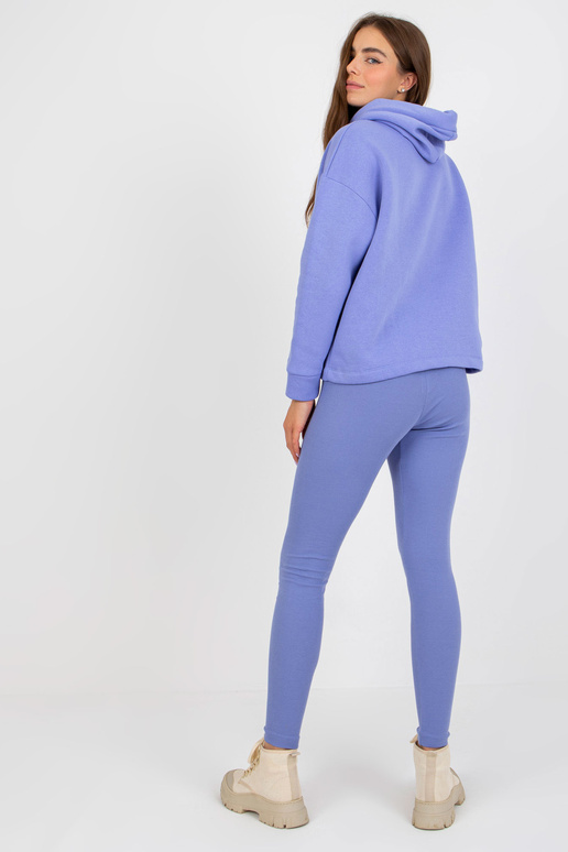 Gaiši violets divdaļīgs treniņtērpa...