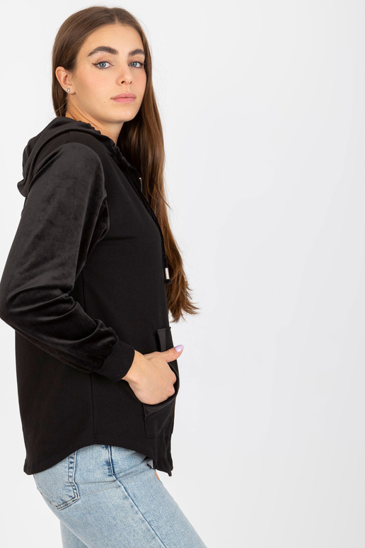 Melns kokvilnas džemperis ar kapuci