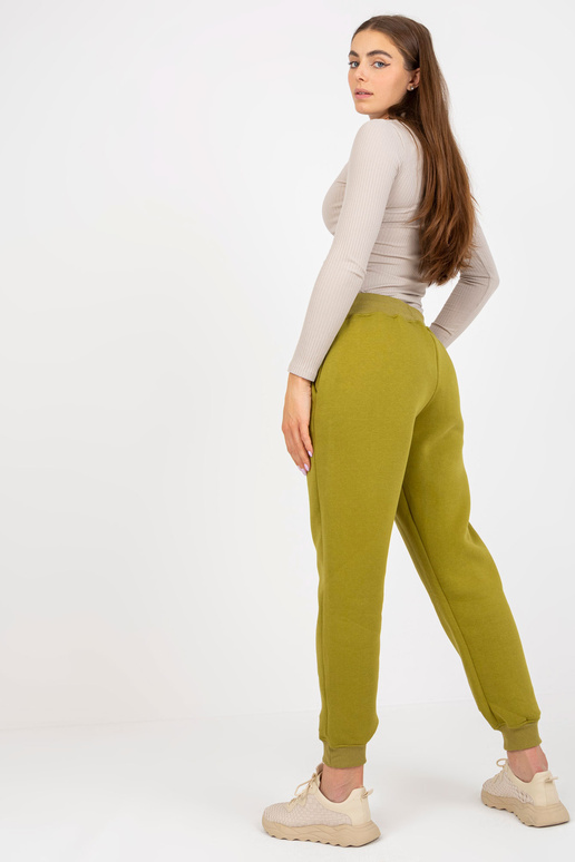 Olīvkokvilnas bāzes treniņbikses Olīvkokvilnas bāzes treniņbikses