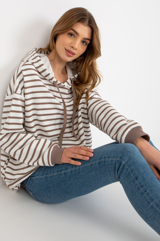 Brūns un balts brīvs svītrains kapucis