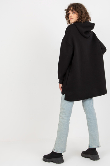 Melns oversize garais... 2