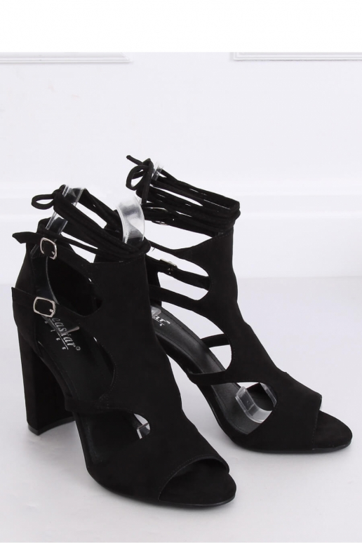  Augstpapēžu sandales Modelis 141429 Inello 